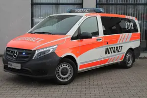 Mercedes-Benz Vito Tourer  4MATIC lang * LED * NEF * NOTARZT