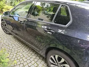 Volkswagen Golf 2.0 TDI SCR Active, Sondermodell Active, Top Ausst