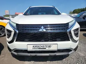 Mitsubishi Eclipse Cross Plug-In Hybrid Plus LED Navi Kamera Bild 4