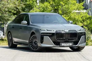 BMW 740 d M SPORT.SKY.MASSAGE.INDIVIDUAL.BW.5/100 Bild 3