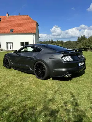 Ford Mustang 5.0 Ti-VCT V8 Aut. GT Bild 4