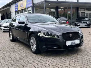 Jaguar XF Sportbrake 2.2 Diesel*PDC*NAVI*SHZ*MFKL* Bild 4
