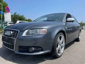 Audi S4 Avant 4.2 quattro