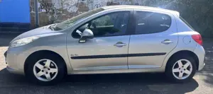 Peugeot 207 SW 75 Urban Move Bild 4