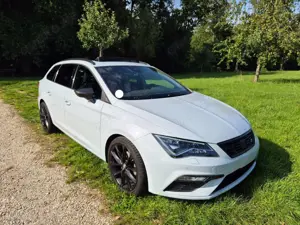 SEAT Leon Leon ST 1.5 TSI DSG FR Black Matt Edition