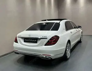 Maybach Others S560 Maybach 4M *CHAUFFEUR PAKET*FOND-TV*MASSAGE Bild 4