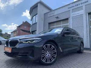 BMW 520 d Touring LCI LED+DAB+Kamera+19"+LiveCockpit
