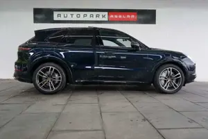 Porsche Cayenne Turbo*SportDesign/Apporved26/MEGA!