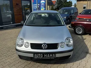 Volkswagen Polo 1.2 *BT*SERVICE*TÜV*127TKM*SCHECKHEFT* Bild 3