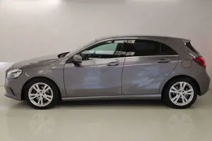 Mercedes-Benz A 200 156PS 7G Standheizung Memory HK 1. Hand Bild 4