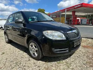 Skoda Fabia 1.4   TÜV 07/2027 !! KLIMA !! 5-Türig ! TOP Bild 3