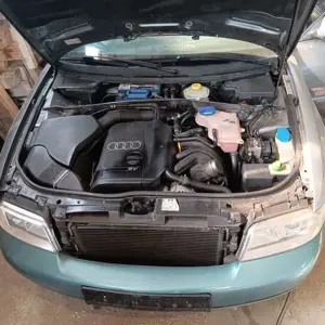 Audi A4 1.8 Bild 2
