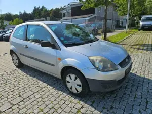 Ford Fiesta Basis - Kein TÜV - Bild 3