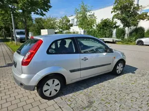 Ford Fiesta Basis - Kein TÜV - Bild 5