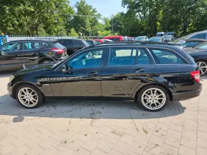 Mercedes-Benz C 220 C -Klasse  CDI Blueefficiency Bild 5