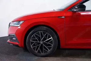 Skoda Octavia 1.5 TSI Sportline DSG*LED*Kamera*Navi*Te Bild 3 Skoda Octavia 1.5 TSI Sportline DSG*LED*Kamera*Navi*Te Bild 3