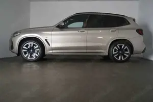 BMW iX3 Inspiring M Sport PGSD.ACC.LED-SW.PARKASSIST Bild 4