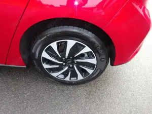 Ford Focus Titanium Syn 4 LED Navi Kamera ACC Bild 4