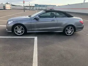 Mercedes-Benz E 350 E 350 CDI DPF Cabrio BlueEFFICIENCY 7G-TRONIC Avan Bild 5