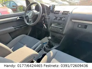 Volkswagen Touran Bild 2