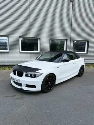 BMW 135 135i Cabrio