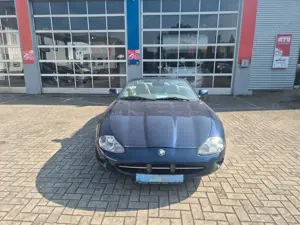 Jaguar XK8 Cabriolet*Automatik*Leder*Klima*Sitzheizung* Bild 2
