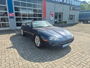 Jaguar XK8 Cabriolet*Automatik*Leder*Klima*Sitzheizung* Bild 4