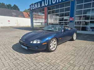 Jaguar XK8 Cabriolet*Automatik*Leder*Klima*Sitzheizung* Bild 3