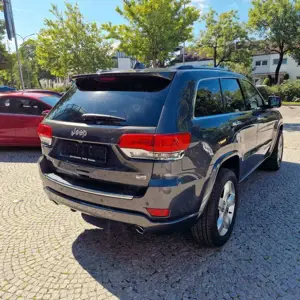 Jeep Grand Cherokee 3.0 CRD Overland*Panorama* Bild 5