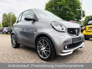 smart forTwo Brabus Xclusive 109Ps JBL/KAMERA/PANO/NAV