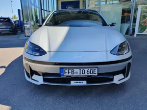 Hyundai IONIQ 6 77,4 kWh 4WD Uniq Bild 2