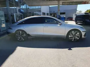 Hyundai IONIQ 6 77,4 kWh 4WD Uniq Bild 4