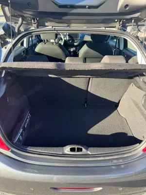 Peugeot 208 208 82 VTI Active Bild 3