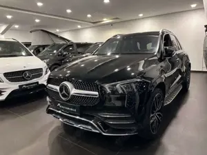 Mercedes-Benz GLE 400 d 4Matic*(22")AMG*Panora*Head UP*Softclos