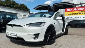 Tesla Model X Dual 90 D 1.HND 7 SITZER PANO AHK