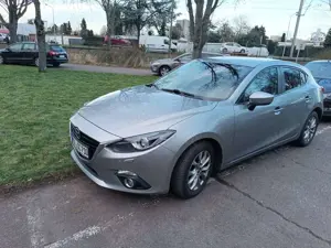 Mazda 3 3 SKYACTIV-D 150 Automatik Sports-Line