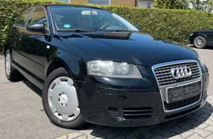 Audi A3 1.6  Automatik PDC Sitzheizung Klima TOP