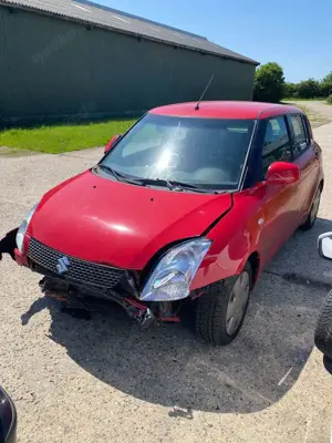 Suzuki Swift 1.3 DDiS Diesel Klima Radio CD HU/AU 06/2025