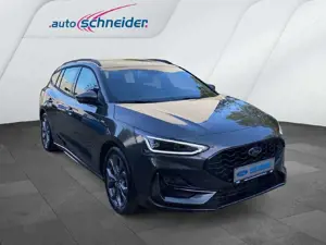 Ford Focus Turnier ST-Line Bild 3