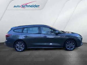 Ford Focus Turnier ST-Line Bild 4
