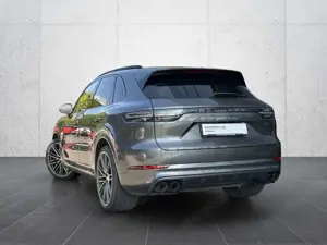 Porsche Cayenne Turbo PANO Burmester Soft-Close Bild 3