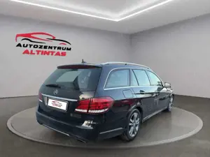Mercedes-Benz E 250 CDI T*AUTOM*KLIMA*NAVI*StHz*AHK*LEDER*SHZ* Bild 4