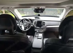 Volvo XC90 D5 AWD Geartronic Momentum