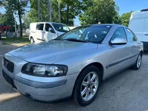 Volvo S60 2.4 Comfort*KLIMA*LEDER*2.HAND*