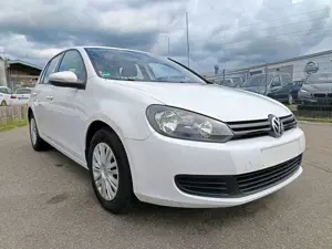 Volkswagen Golf VI Trendline Bild 3