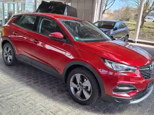 Opel Grandland X Plug-In Hybrid Navi,Sitzheizung vorn,LED
