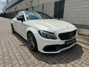 Mercedes-Benz C 63 AMG Coupe PANO/360°/SPORTABGAS/NIGHT/BURMES