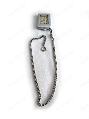 Seltene Taschenuhr von Ergane