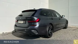 BMW 330 e A xDrive Tou M Sport,AHK,ACC,HuD,HIFI,19"LM Bild 2