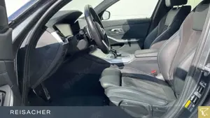 BMW 330 e A xDrive Tou M Sport,AHK,ACC,HuD,HIFI,19"LM Bild 4